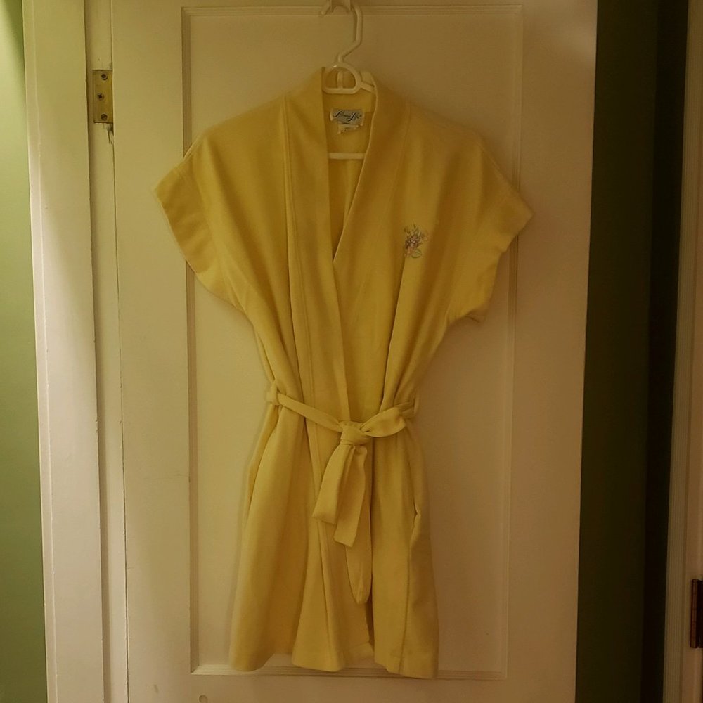 EUC Women's Leisure Life Robe